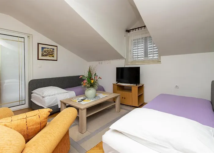 Ivanka Appartamento *